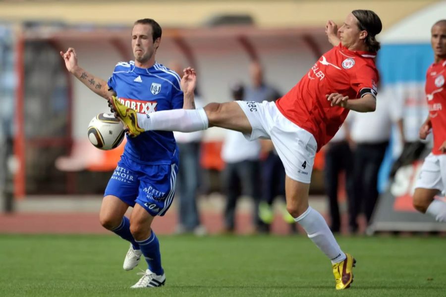 Der junge Luca Zuffi (rechts) als Kapitän beim FC Winterthur.