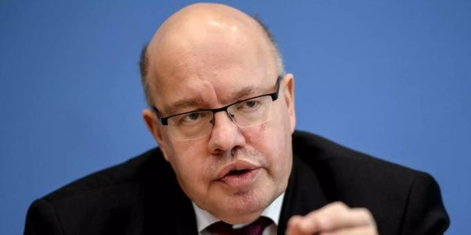 Berlin - Altmaier will dauerhafte Wirtschaftskrise verhindern
