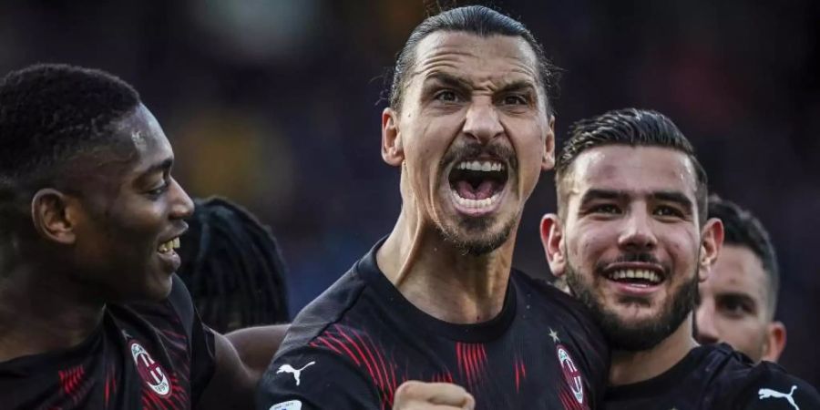 Zweites Spiel, erstes Tor: Zlatan Ibrahimovic (M) überzeugt beim AC Mailand. Foto: Spada/LaPresse/dpa