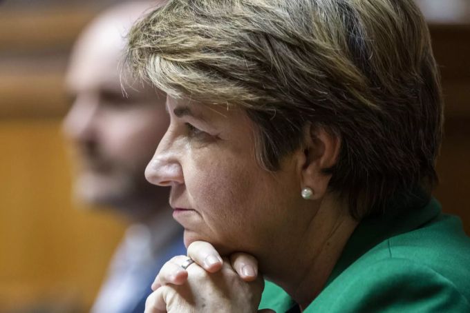Ein Experte ist sicher: Viola Amherd wird vom US-Nachrichtendienst abgehört. Viola Amherd