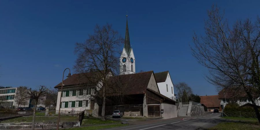 Das Dorf Seon bei Lenzburg im Seetal.