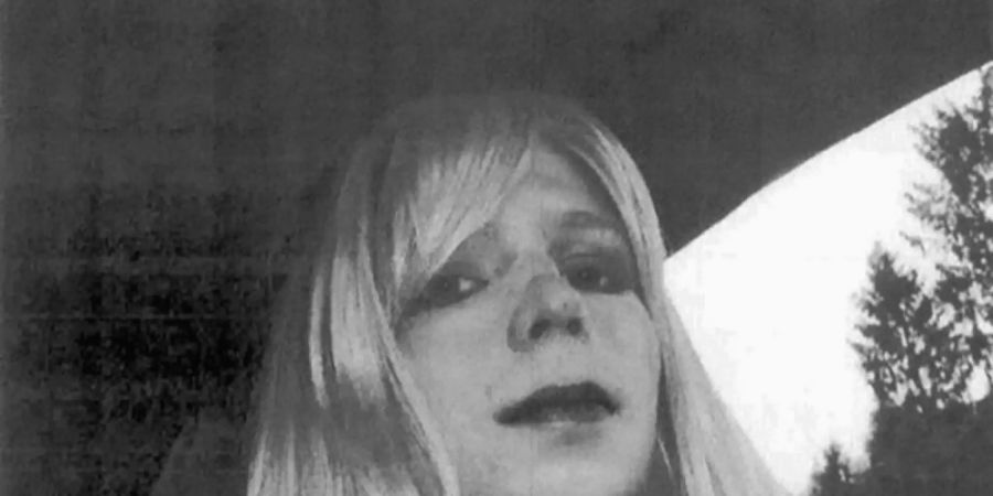 Die ehemalige Wikileaks-Informantin Chelsea Manning (undatierte Aufnahme) mit Perücke. Foto: Uncredited/U.S. Army/dpa