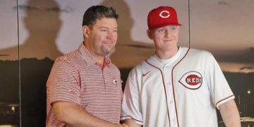 MLB Dominic Scheffler