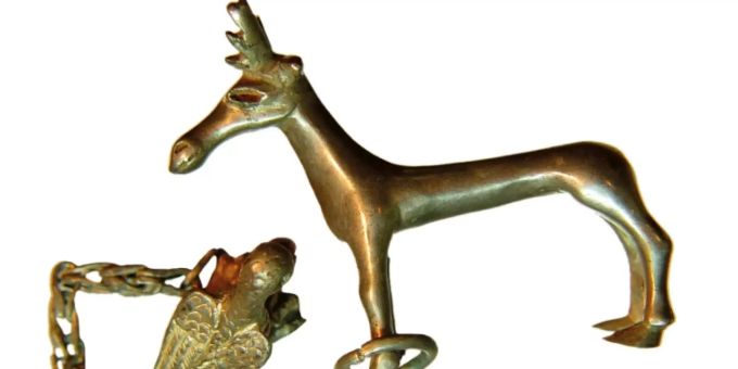 Anhänger in Form eines Rehs aus dem «Skythen-Gold» Gold
