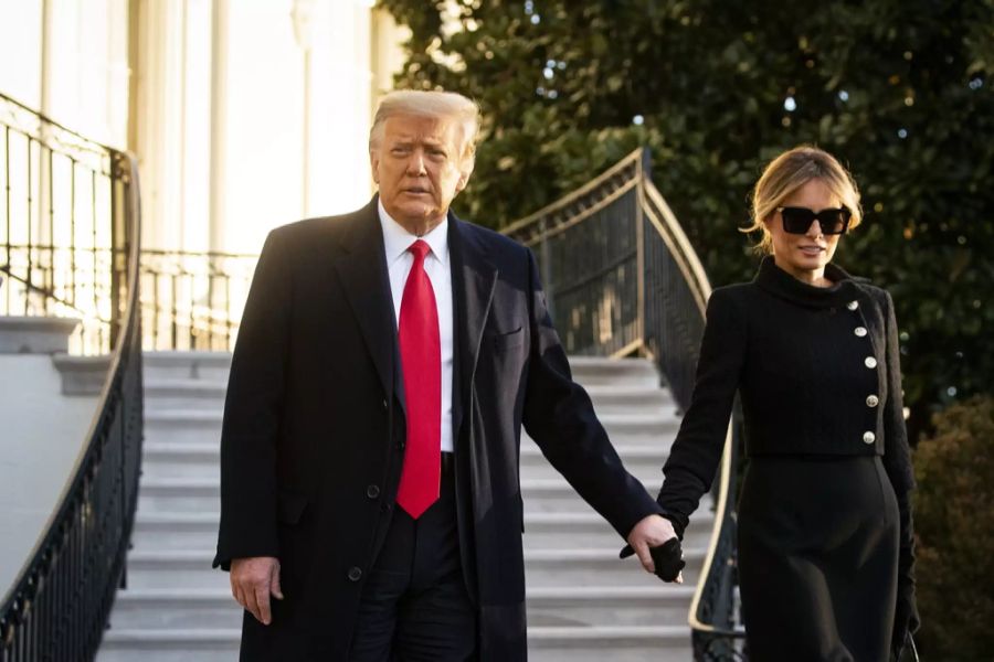 Melania Trump und Gatte Donald machten am 20. Januar den Bidens Platz.