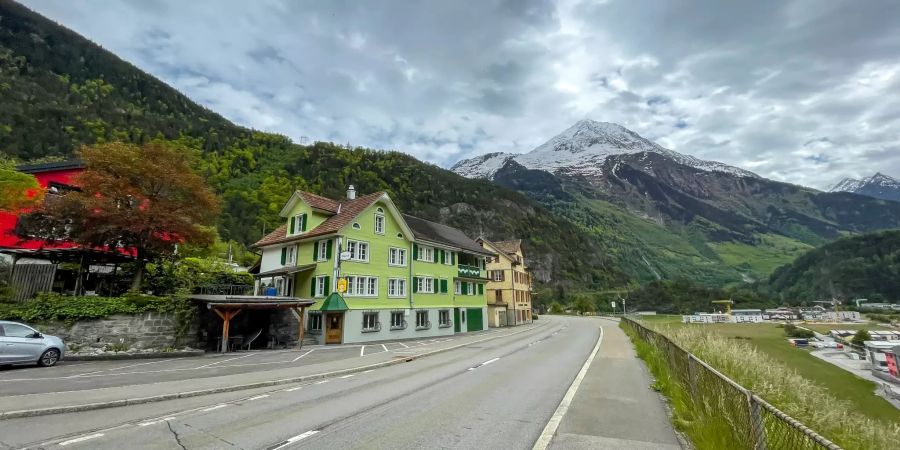 Dorfzentrum von Silenen.