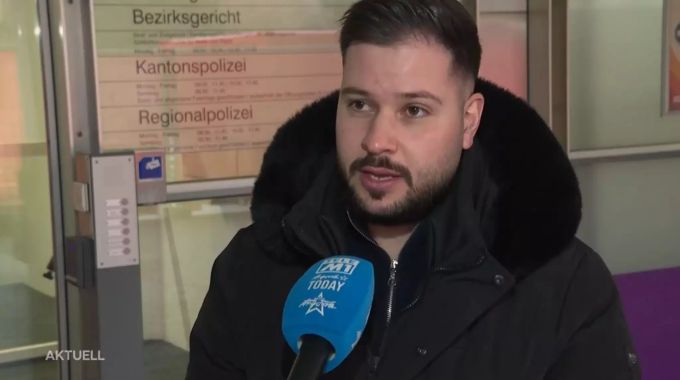 Der Restaurantbetreiber des Steakhouse Alvin in Aarberg AG wehrte sich vor dem Bezirksgericht Zofingen erfolgreich gegen die 3000-Franken-Busse. Coronavirus
