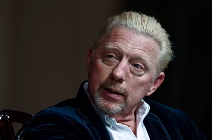 Boris Becker zweifelt an einem Comeback von Roger Federer auf der ATP-Tour. Boris Becker Roger Federer