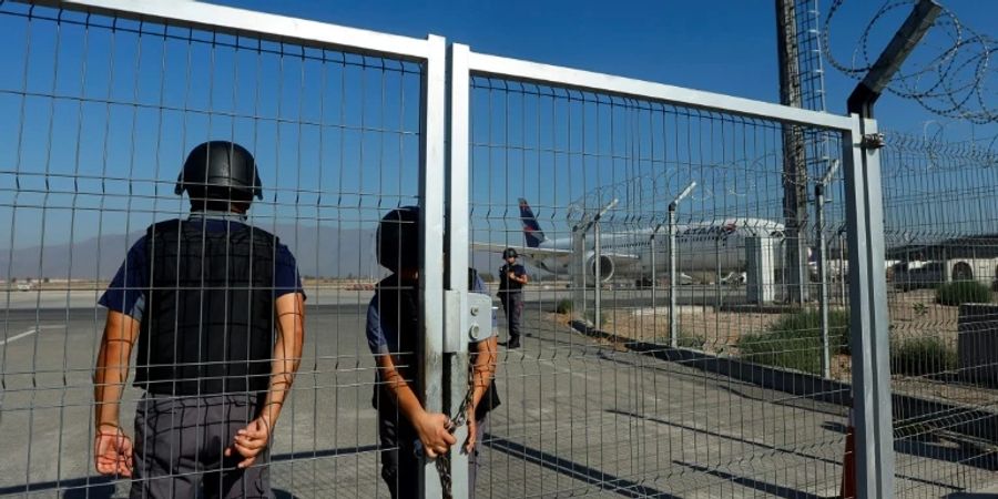 Versuchter Raub auf Flughafen in Santiago de Chile