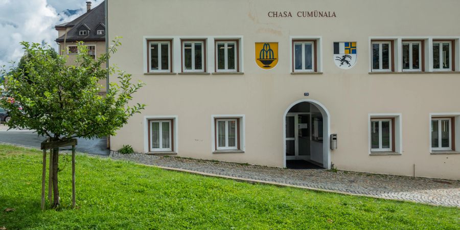 Chanzlia cumünala, das Gemeindehaus in Scuol im Unterengadin.