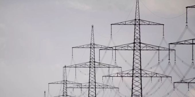 Im vergangenen Jahr konnten gut 6100 Gigawattstunden Strom aus erneuerbaren Energien nicht genutzt werden - das waren etwa 3 Prozent der gesamten erneuerbaren Erzeugung in Deutschland. Foto: Nicolas Armer/dpa Im vergangenen Jahr konnten gut 6100 Gigawattstunden Strom aus erneuerbaren Energien nicht genutzt werden - das waren etwa 3 Prozent der gesamten erneuerbaren Erzeugung in Deutschland. Foto: Nicolas Armer/dpa
