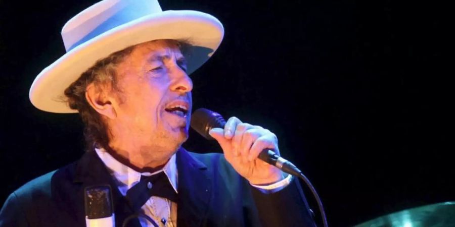 Bob Dylan, US-amerikanischer Singer-Songwriter, wird gross gefeiert. Foto: Domenech Castello/EFE/epa/dpa