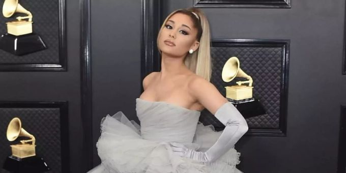 Neuauflage - Ariana Grande ehrt verstorbenen Mac Miller