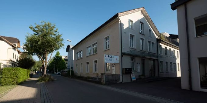 Die Kirche Neuwies in Uster. Die Kirche Neuwies in Uster.