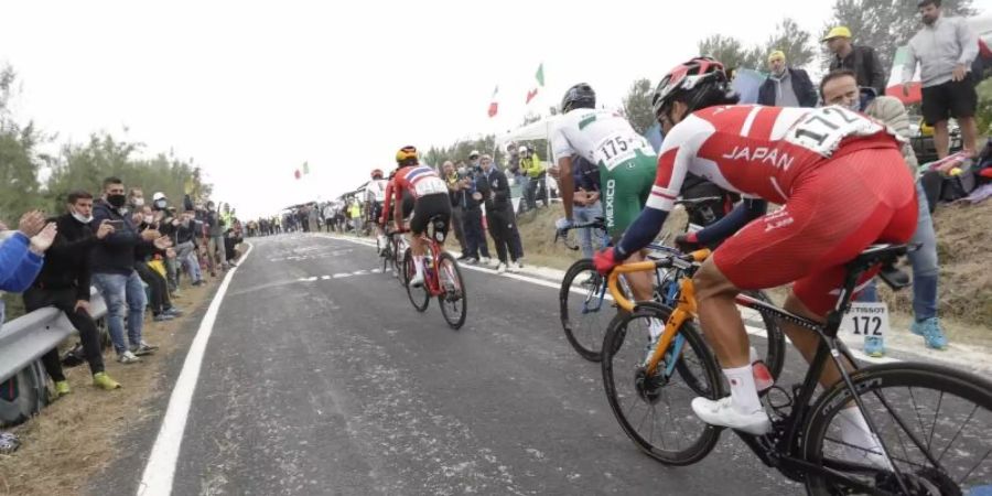 Für ganz vorne und damit Edelmetall hat es für die deutschen Radsportler an vier Wettkampftagen nicht gereicht. Foto: Andrew Medichini/AP/dpa