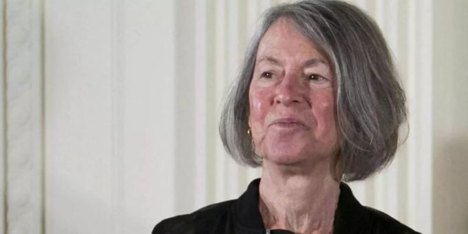Die amerikanische Poetin Louise Glück erhält in diesem Jahr den Literaturnobelpreis. Foto: Shawn Thew/epa/dpa