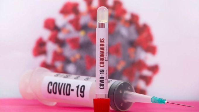 Die Virus-Mutation macht das Coronavirus ansteckender. Virus Mutation Coronavirus