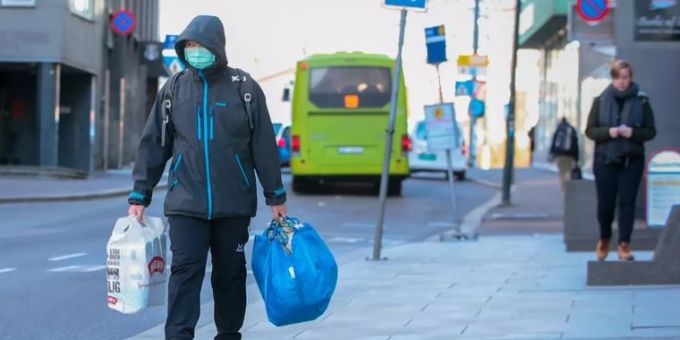 Auch Maskenpflicht - Norwegen hebt letzte Covid-Beschränkungen auf
