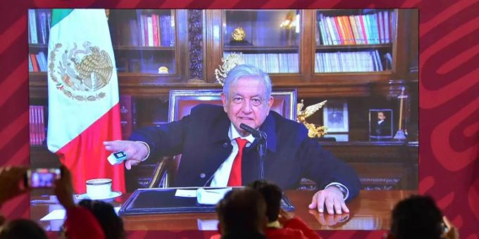 Andrés Manuel López Obrador bei einer Videoansprache nach seiner Infektion mit dem Coronavirus. Coronavirus