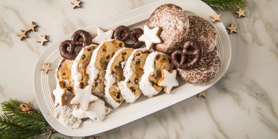 Dresdner Stollen sind die Geschmackssieger im Christstollen-Vergleich der Stiftung Warentest.