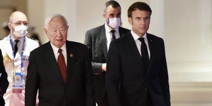 Morris Chang (l) mit Emmanuel Macron. apec