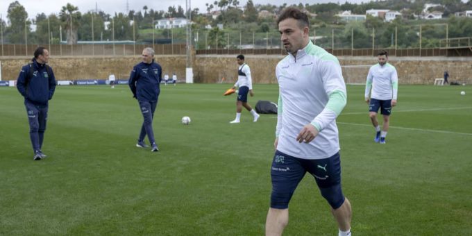 Xherdan Shaqiri bereitete sich mit der Schweizer Nati in Marbella auf die anstehenden Testspiele vor. Schweizer Nati