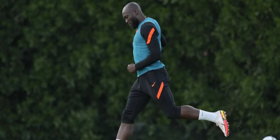 Romelu Lukaku bei einer Trainingseinheit  in Abu Dhabi.