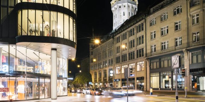 Das Modissa-Modehaus wurde 1944 errichtet und war seither ein fester Bestandteil der Zürcher Innenstadt. Modissa AG