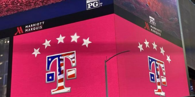 T-Mobile US gewinnt so viele Verträge hinzu wie noch nie. Foto: Christoph Dernbach/dpa T-Mobile US gewinnt so viele Verträge hinzu wie noch nie. Foto: Christoph Dernbach/dpa