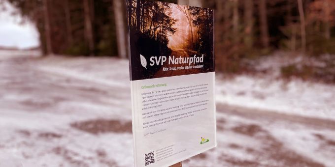 Der SVP Naturpfad auf dem Ballenbühl in Konolfingen SVP Naturpfad Ballenbühl Konolfingen