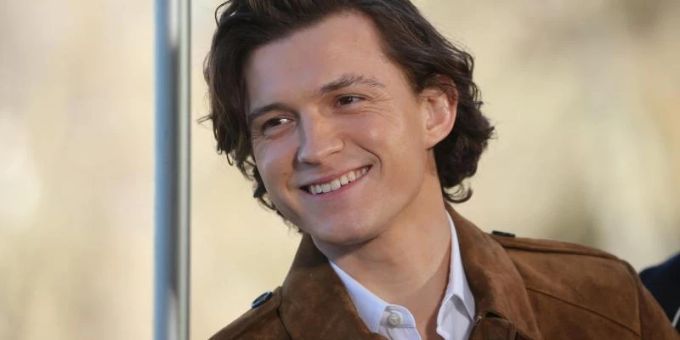 Tom Holland bei der Präsentation des Films «Uncharted» in Madrid. Foto: Isabel Infantes/EUROPA PRESS/dpa Tom Holland bei der Präsentation des Films «Uncharted» in Madrid. Foto: Isabel Infantes/EUROPA PRESS/dpa