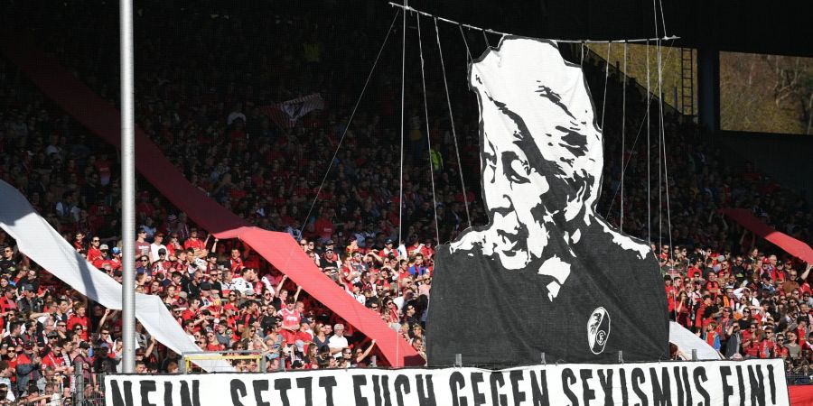 Freiburger Fussballfans setzten bereits vor mehreren Jahren ein Zeichen gegen Sexismus.
