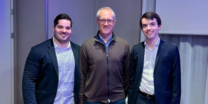 Das Co-Präsidium (v. l. n. r.): Luca Rüegg (neu gewählt), Marius Stadtherr (austretend) sowie Benjamin Böhler. Co-Präsidium FDP Aarau