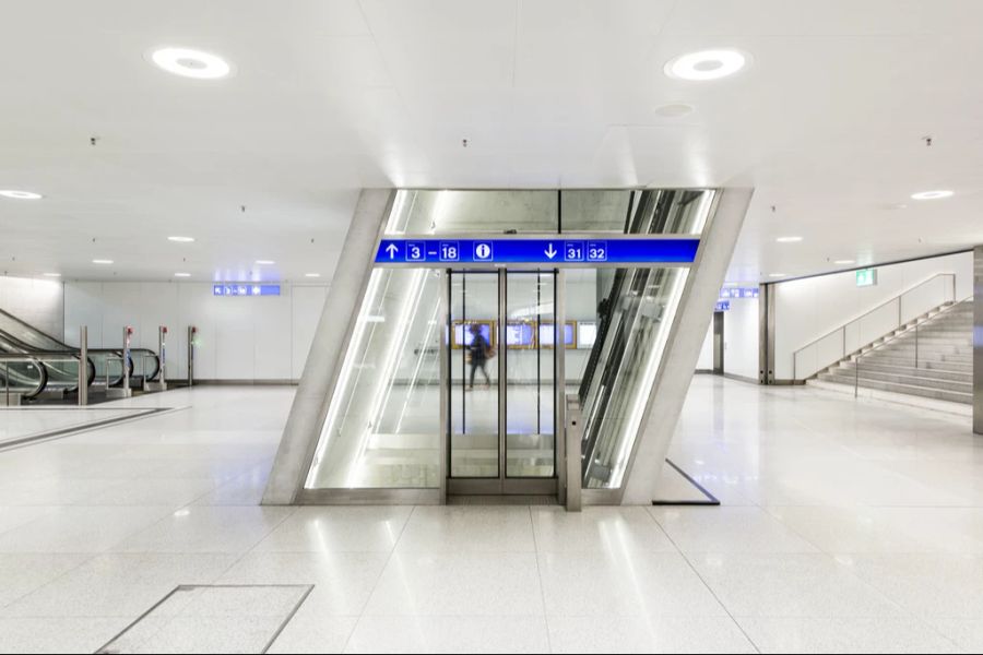 «Aufzug» oder «Lift»?