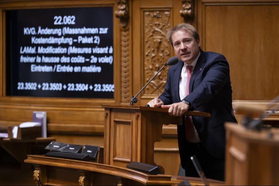 Nationalrat Philippe Nantermod (FDP/VS) fordert, dass Detailgeschäfte im ganzen Land am Sonntag ihre Türen öffnen dürfen. (Archivbild)