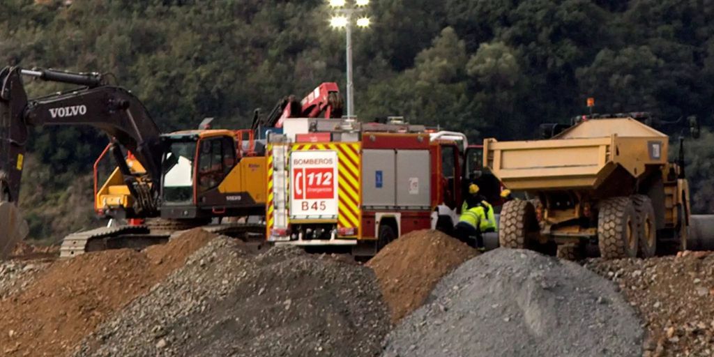 Kind In Schacht Gefallen Kind In Schacht Gefallen