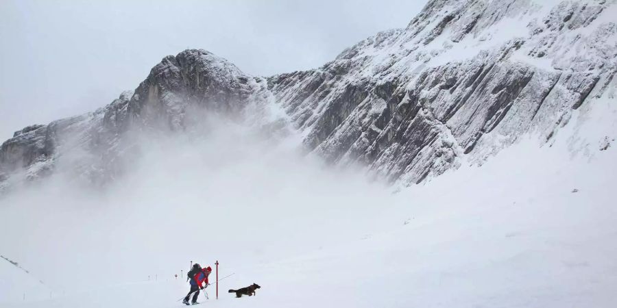 In einem grossen Gebiet in der Schweiz herrscht momentan die höchste Lawinengefahr.