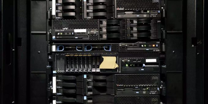 Unnötige Dienstleistungen - Cloud-Kunden verschwenden Milliarden