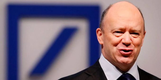 Nach drei Jahren geht die Zeit von John Cyran als Chef der Deutschen Bank zu Ende. Nach drei Jahren geht die Zeit von John Cyran als Chef der Deutschen Bank zu Ende.