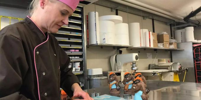 «Bunny Sheeran» - Luzerner Confiseur giesst Ed Sheeran-Osterhasen