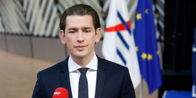 Sebastian Kurz an einer Pressekonferenz.