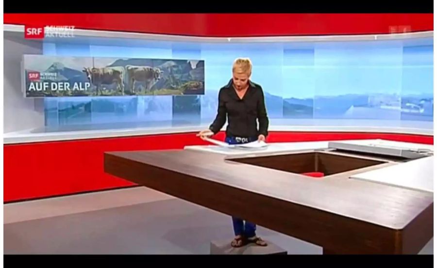 SRF-Moderatorin Catherine Thommen erlebte einen Flip-Flop-Fauxpas.