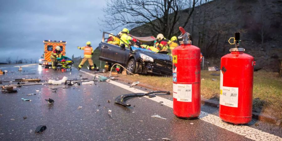 Der Autolenker geriet auf die Gegenfahrbahn.