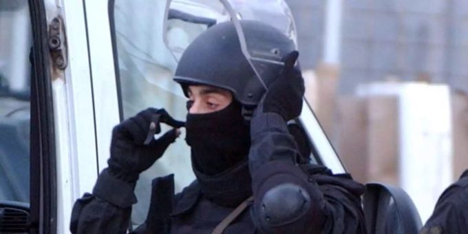 Syrer festgenommen - Griechische Polizei verhaftet IS-Terroristen