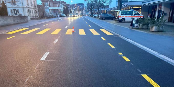 Wil: Unfall zwischen E-Scooter und Auto. Wil: Unfall