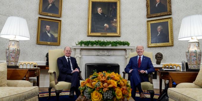 Nicht alles, was in Washington besprochen wurde, drang an die Öffentlichkeit. Nicht alles, was in Washington besprochen wurde, drang an die Öffentlichkeit.
