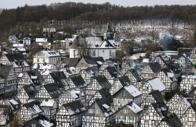 Das deutsche Dorf Freudenberg steht nach dem Mord an Luise unter Schock. Luise
