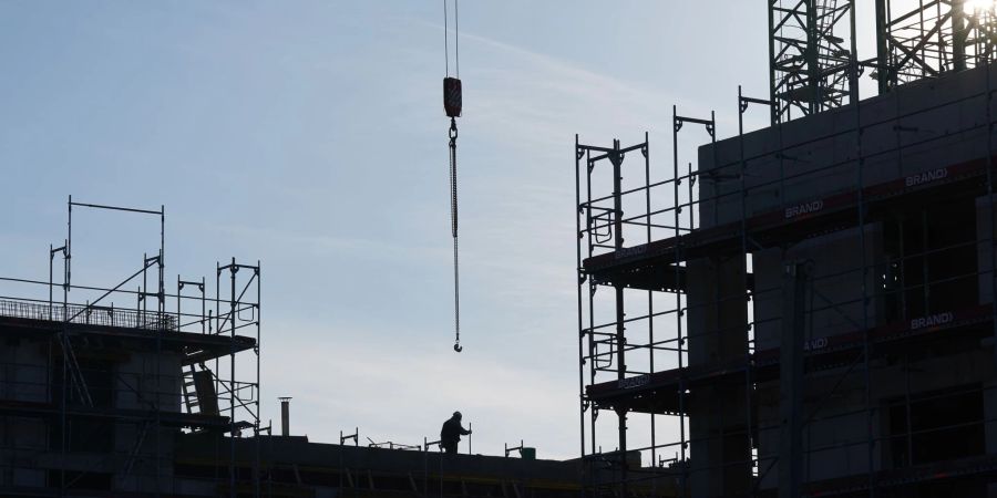 Der Auftragsmangel im Wohnungsbau nimmt zu.