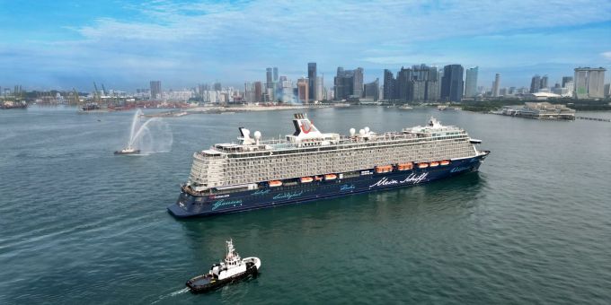 Schwimmendes Zuhause auf Zeit: An Bord können sich die Reisenden entspannen und sich auf die nächsten Zwischenziele wie Bangkok einstimmen. Zuhause Bord Bangkok