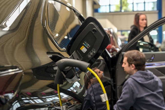 20 Jahre Autovision Thun bei der Auto Marti AG Thun mit den neusten Modellen von BMW und Mini.